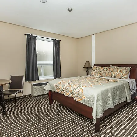 Grewals Inn&Suites